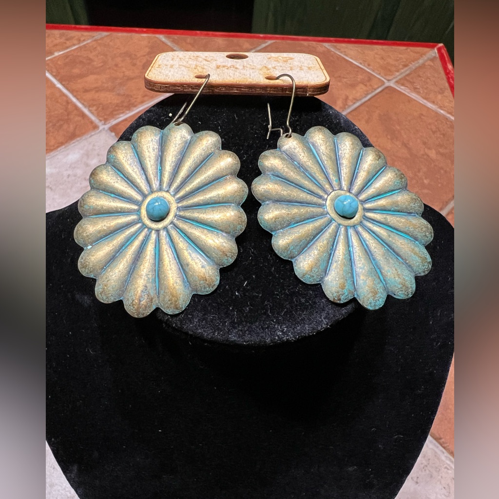 Pink Panache Gold/Turquoise Concho Earrings
